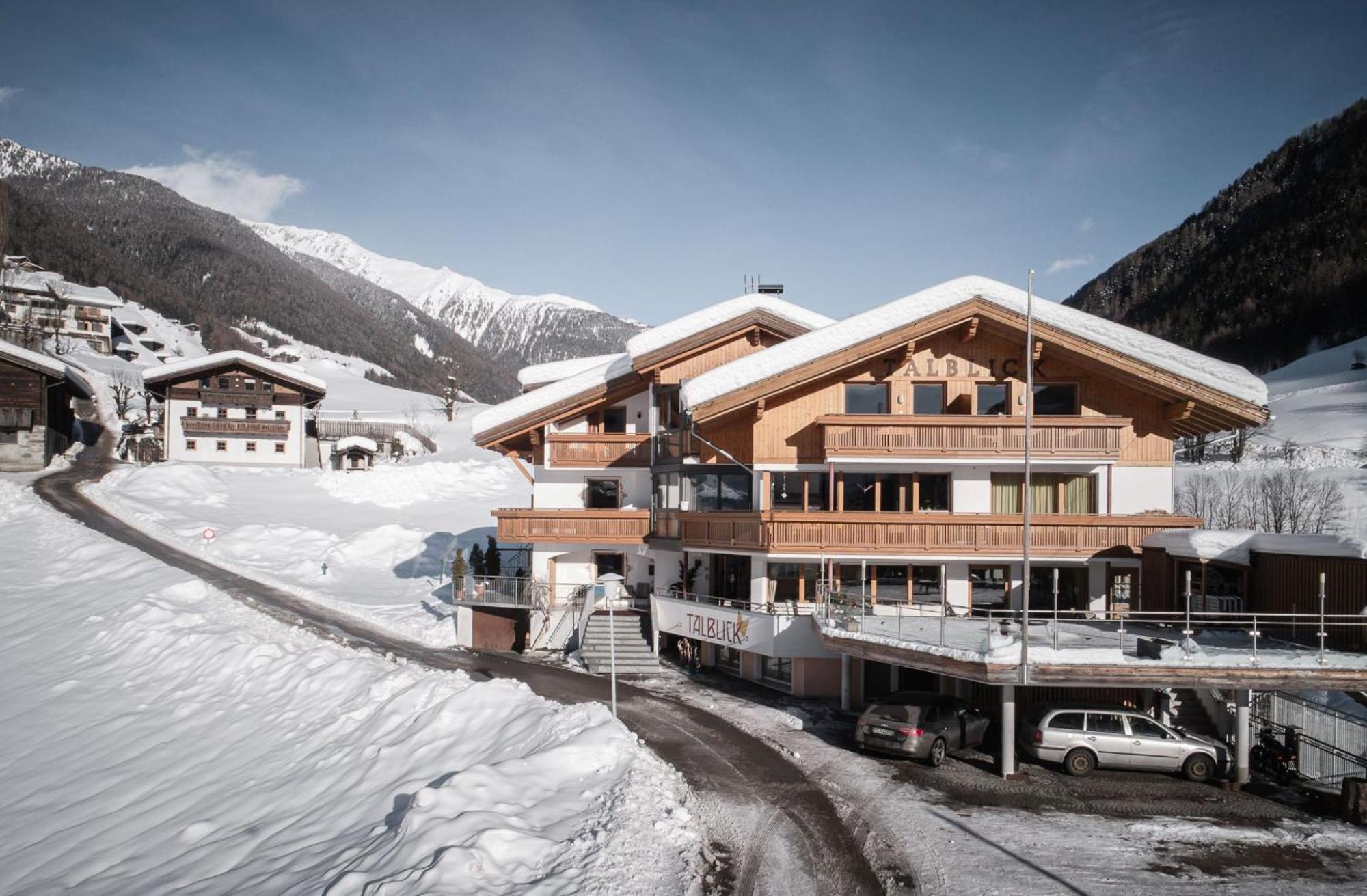 Wanderhotel Talblick San Giacomo  Exterior photo