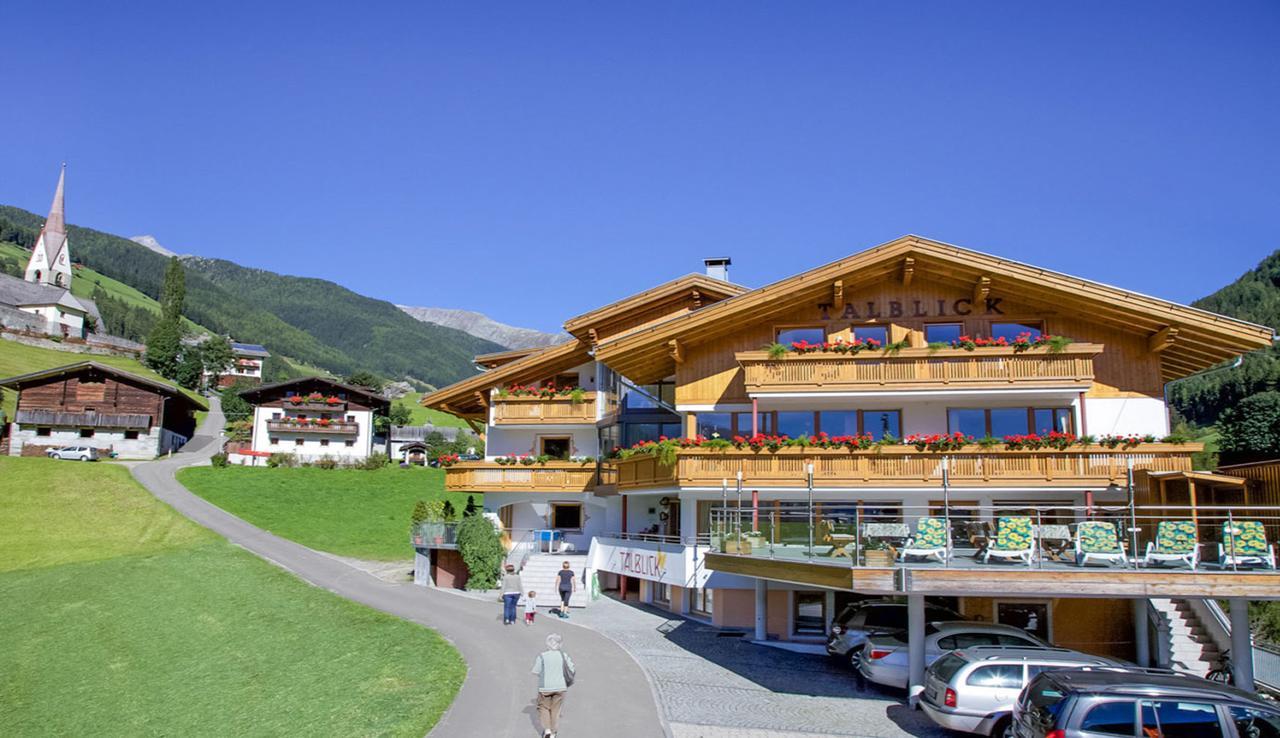 Wanderhotel Talblick San Giacomo  Exterior photo